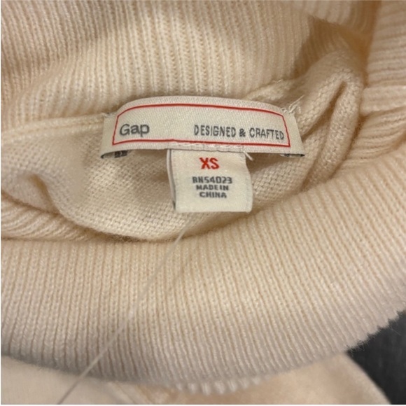 GAP NEW Merino Wool Bella Turtlene Turtleneck in Ivory Frost Womens Size XS - Picture 7 of 14